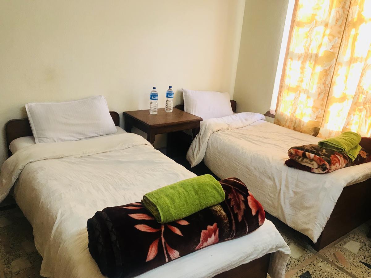 Dungkar Guest House Katmandou Extérieur photo